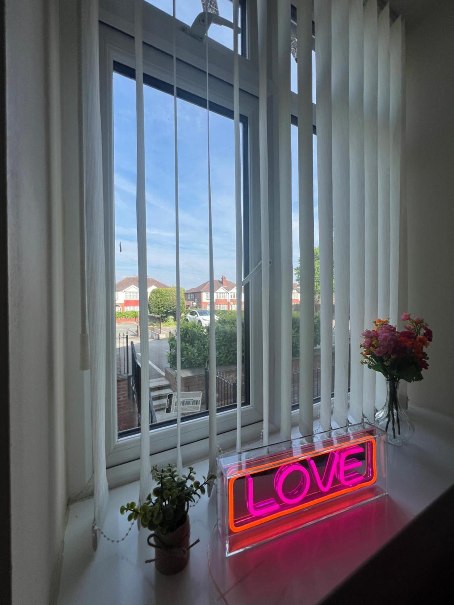 Luxeliving Apartment แมนเชสเตอร์ ภายนอก รูปภาพ